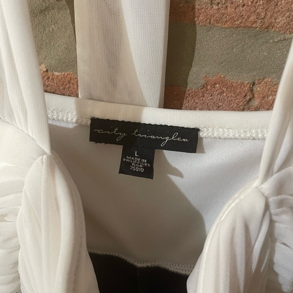 Tie halter top formal dress - Picture 3 of 4